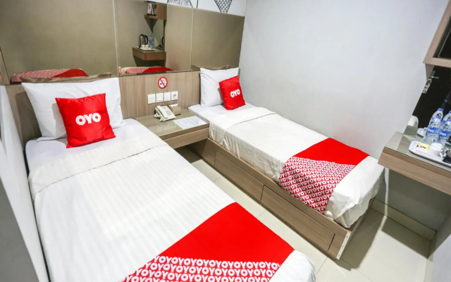 Super OYO Capital O 90056 Wisma Kebon Kacang 9