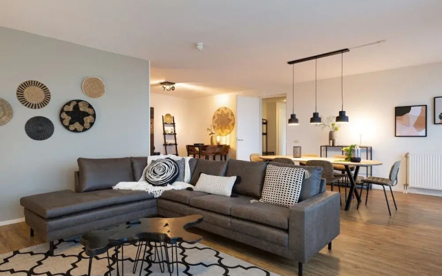 Luxury 3 Room Apartment in Scheveningen