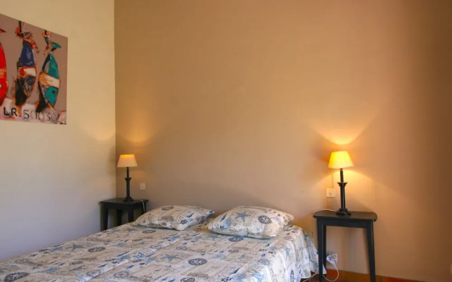 Alluring Villa in La Croix Valmer With Swimming Pool