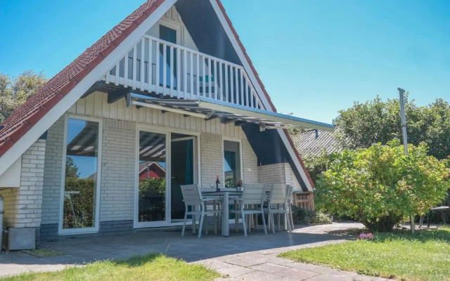 Merle 6 pers Modern holiday home with private fenced garden
