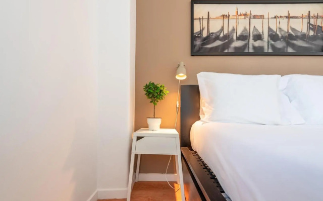 GuestReady - Vibrant 2BR Apartment
