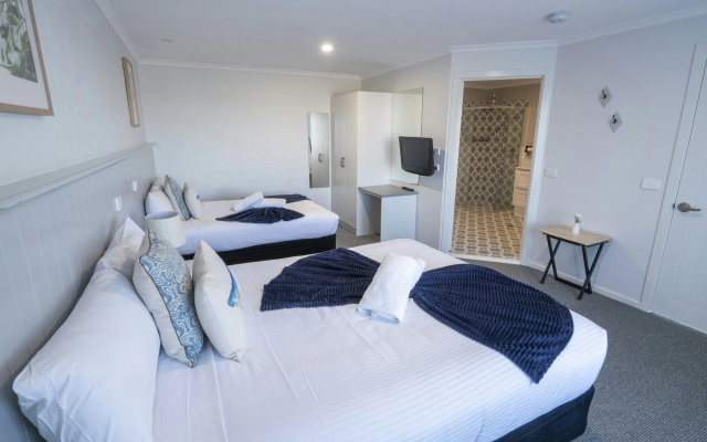Heritage House Motel & Units – Guest Rooms – Eden