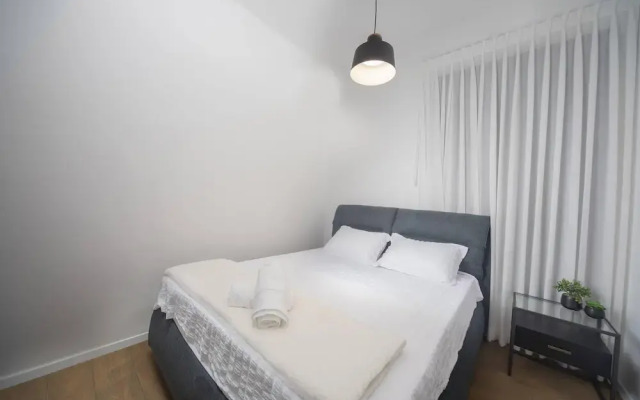 Chic Sea View Balcony Escape by Sea N' Rent