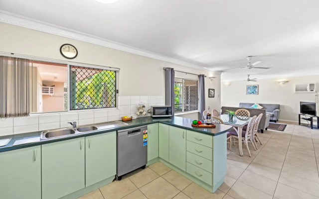 Koala Court Holiday Apartments