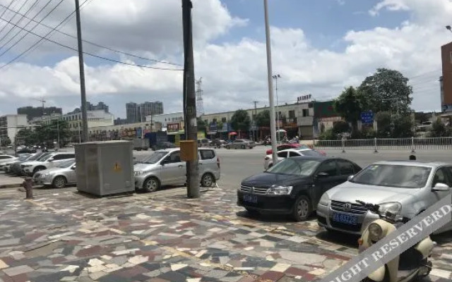 OYO Style Convenience Hotel (Nanning Jiangnan Wuyi Road)