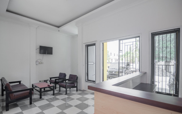 RedDoorz near Sultan Thaha Airport Jambi