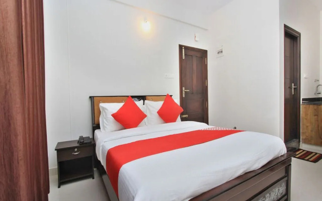 Hotel Royal Residence by OYO Rooms