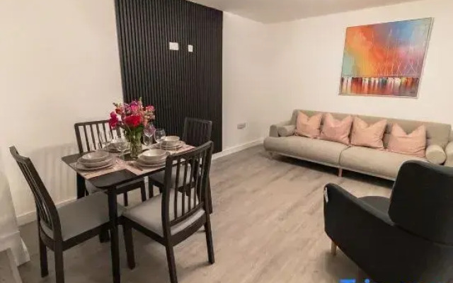 Sunbeam House Apartment 1