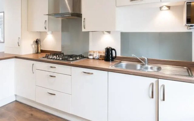 Host Stay Meadow Road