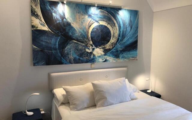 Art 13 - Apartamento com piscina
