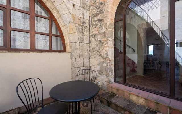 Mensano Old Town Apartment