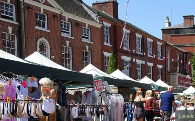 2 Bed Flat - Sleeps 3 - Parking - Wifi