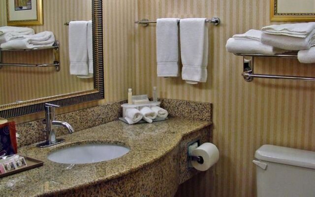 Holiday Inn Express South Boston