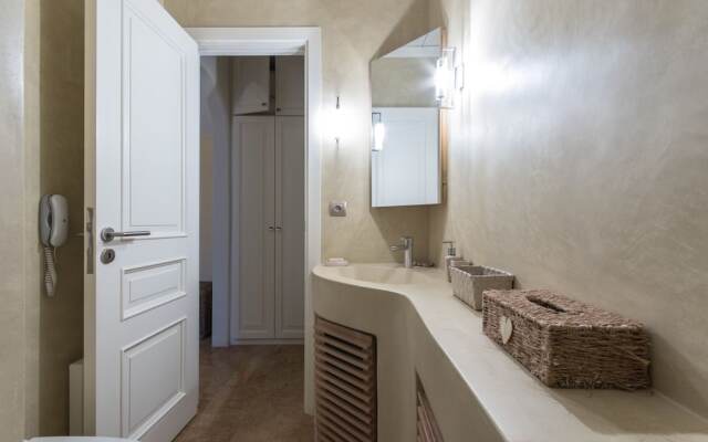 Villa Aphrodite sunkissed MykonianLuxury