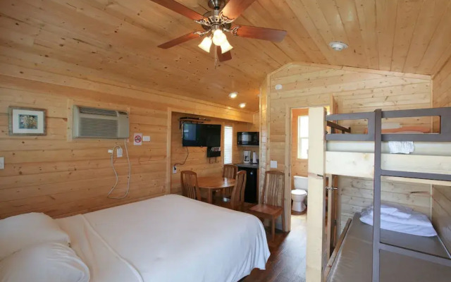 Lake Conroe RV & Camping Resort