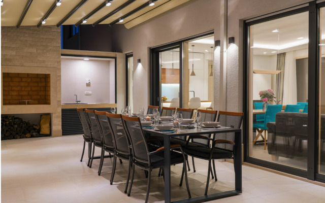 Bondi in Supetar with 4 bedrooms and 4 bathrooms