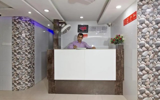 Hotel Paris Residency