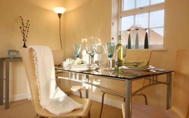 Berkshire Rooms - Newbury