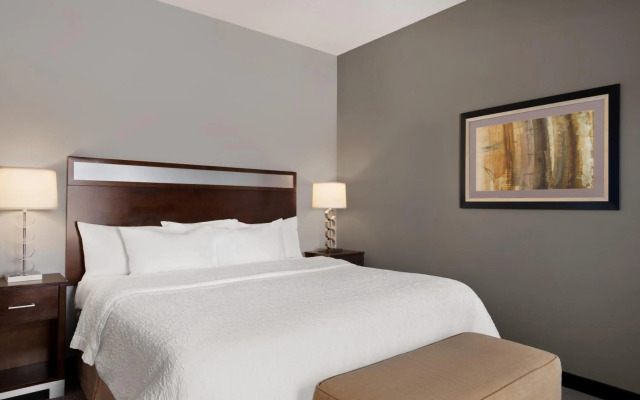 Hampton Inn & Suites Mansfield