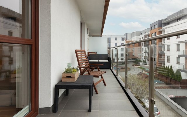 Modern Apartment Bemowo by Renters