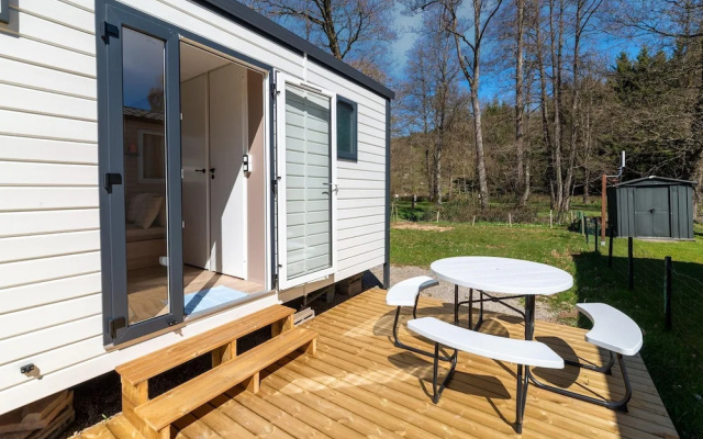 Premium Caravan in Erezee With Terrace