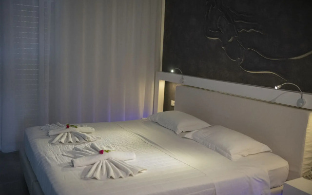 Niriides Hotel