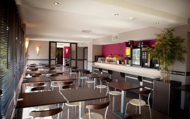 B&B HOTEL PAU Zénith