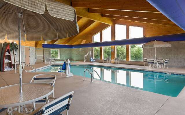 AmericInn by Wyndham Republic