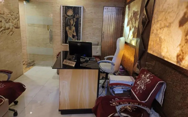 OYO Rooms Colaba
