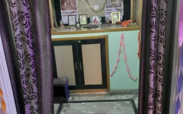 OYO 88404 Golden Oyo Guest House