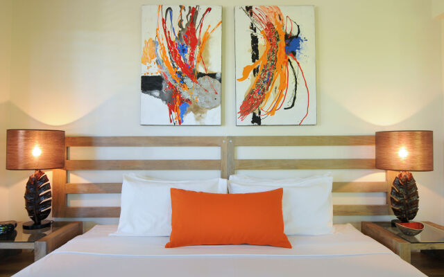 Meridian Port Douglas - Adults only