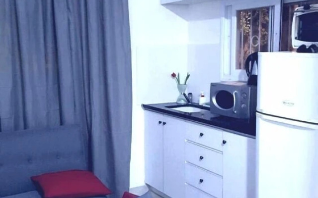 Central Apartment next to Dizengoff St.