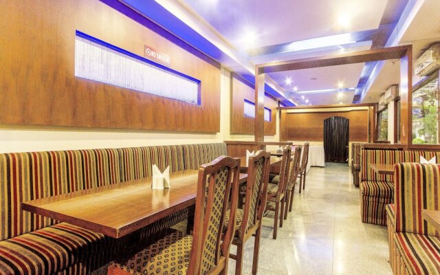 FabHotel Lakme Executive