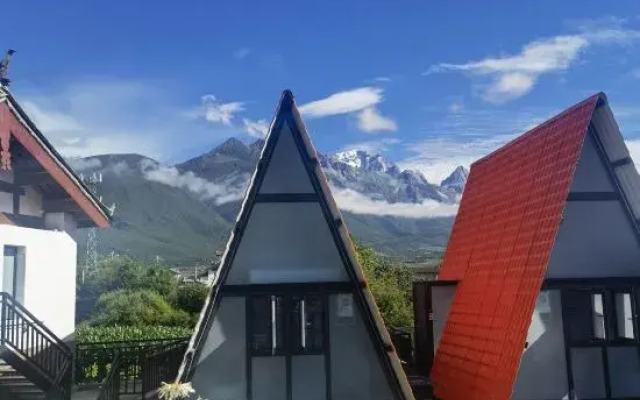 V Coffee Snow Mountain View B&B