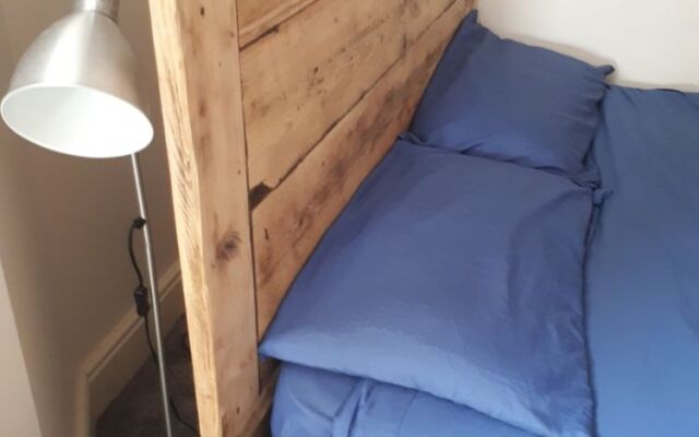 Ty Glyndwr Bunkhouse Bar and Cafe - Hostel