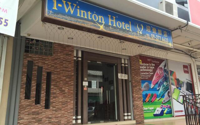 I-Winton Hotel