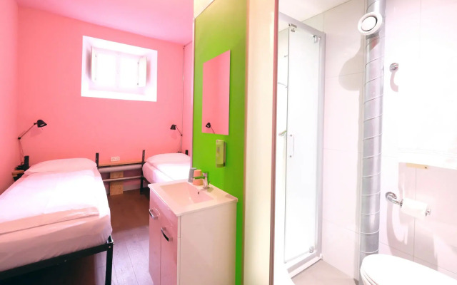 Barabas - Hostel