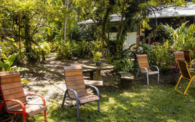 The Toucan Hut