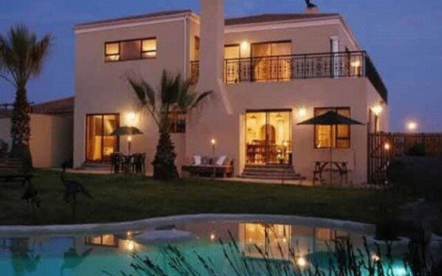 Afro Chic Guest House