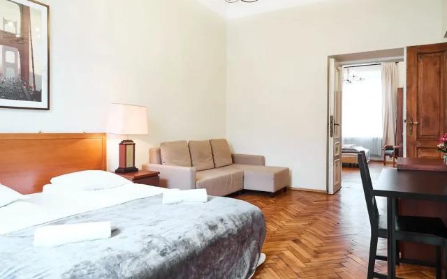 Prestige location - Pijarska street