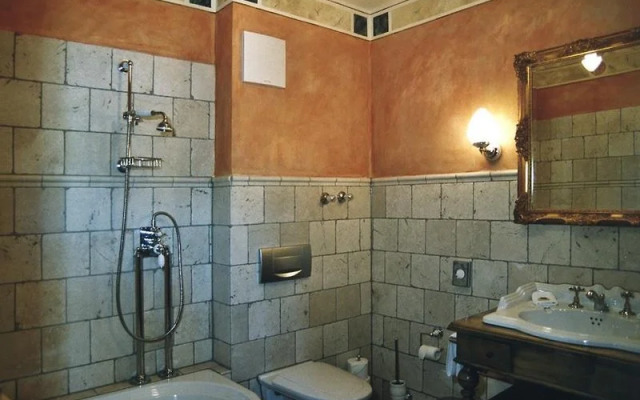 Schlosshotel Weyberhöfe