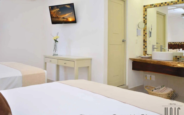 Unic Design Hotel - Near Mamitas Beach Club