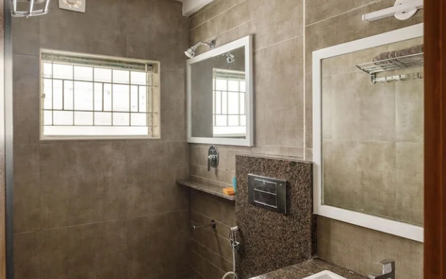 The Signature Serviced Apartment