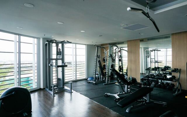 Scenic Studio at West Vista Apartment Puri