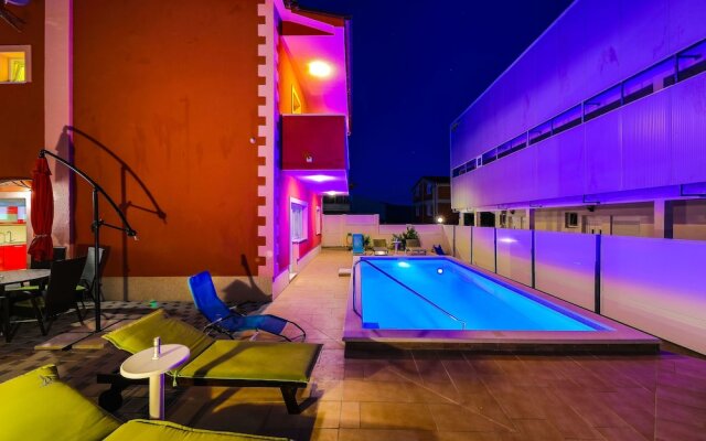 Apartments Damjan