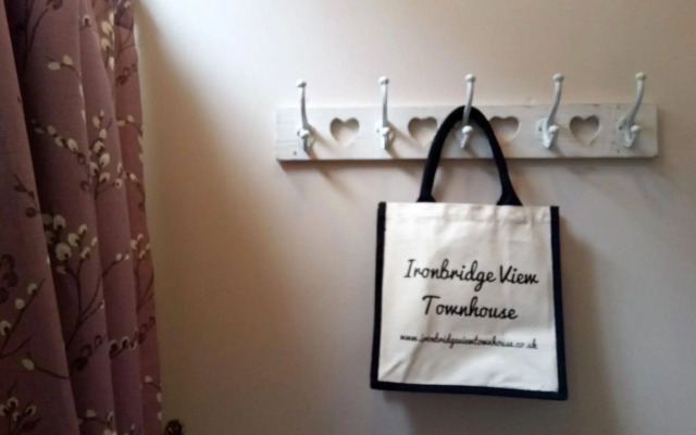 Ironbridge View Townhouse