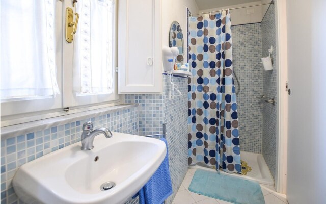 Awesome Home in Massarosa With Wifi and 2 Bedrooms