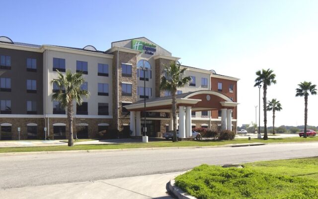 Holiday Inn Express Hotel & Suites Seguin