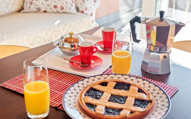 Bright Apartment Como Cavallasca