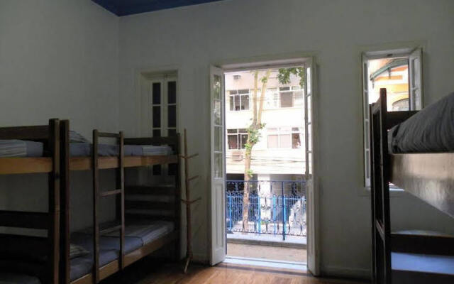 Cafofo Hostel - Albergue